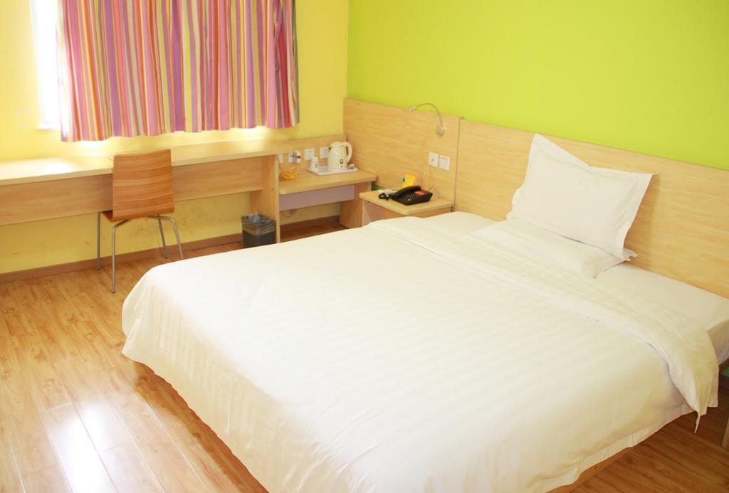 7Days Inn Guangzhou Kecun Branch Rum bild