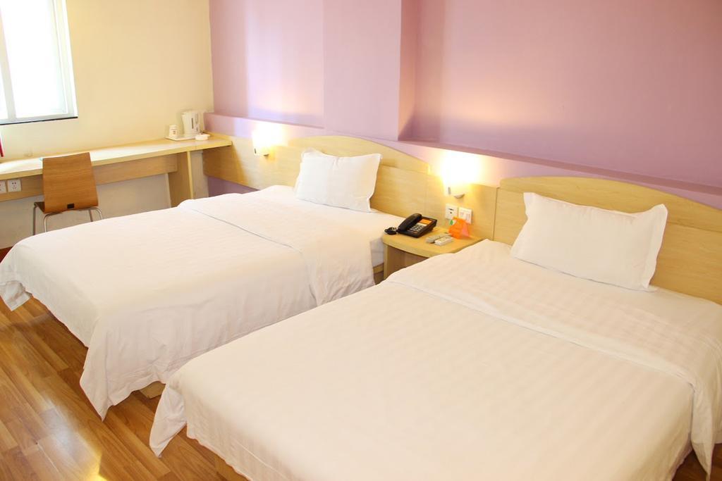 7Days Inn Guangzhou Kecun Branch Rum bild